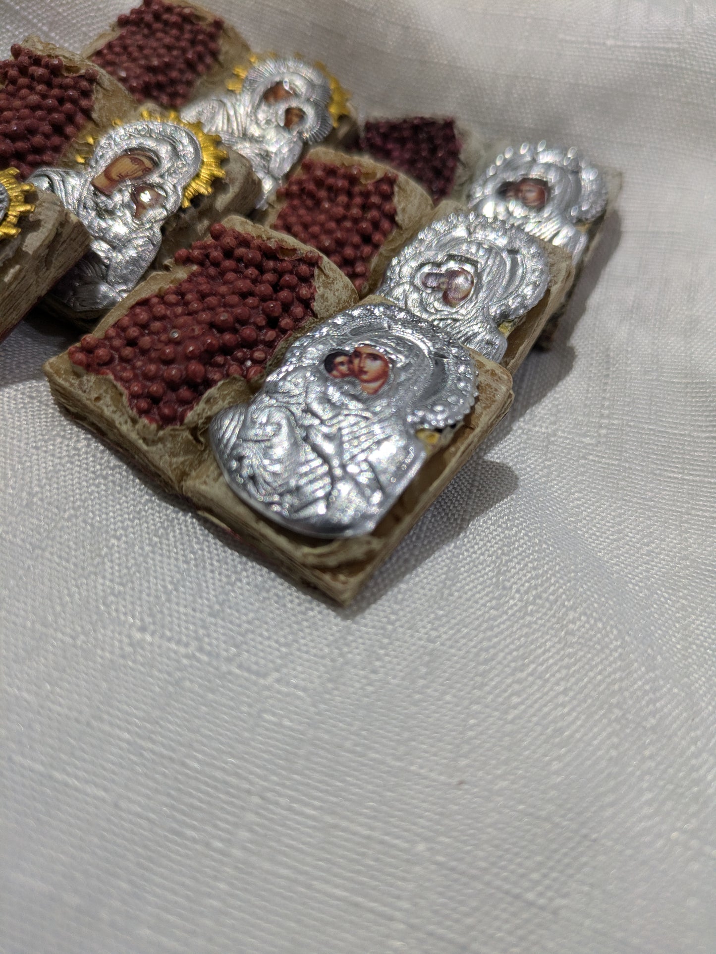 Book pomegranate papyrus magnet with icon