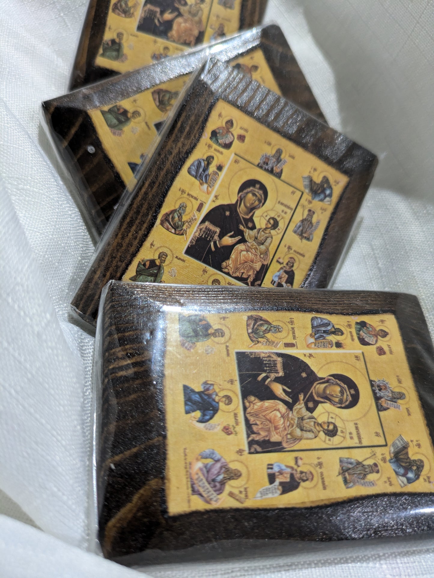 Saints Magnet