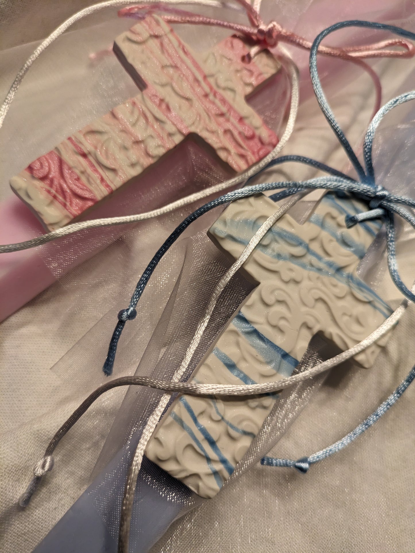 Laced Cross Hanging Candle- Blue