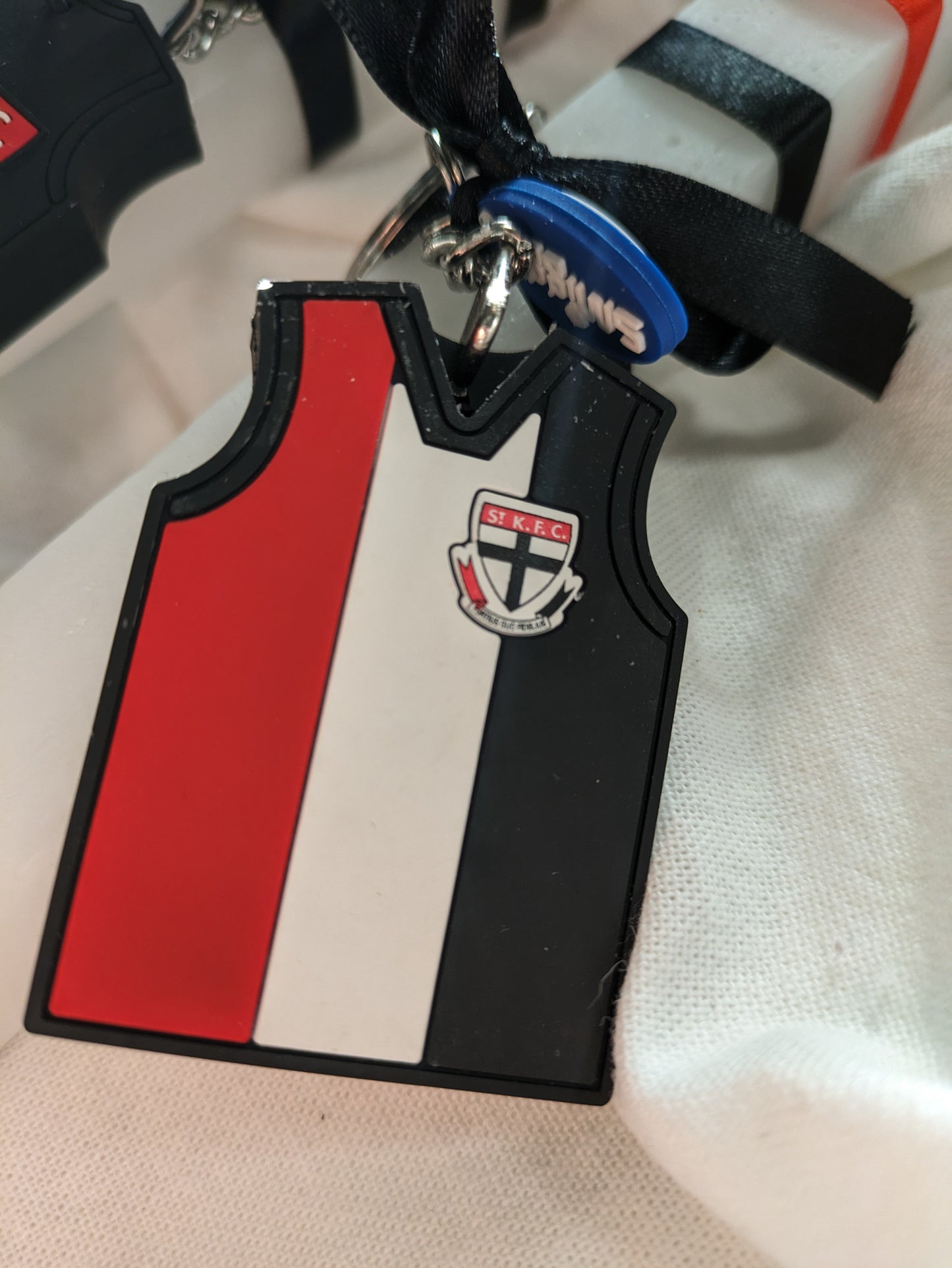 St Kilda AFL Guernsey Keyring Candle