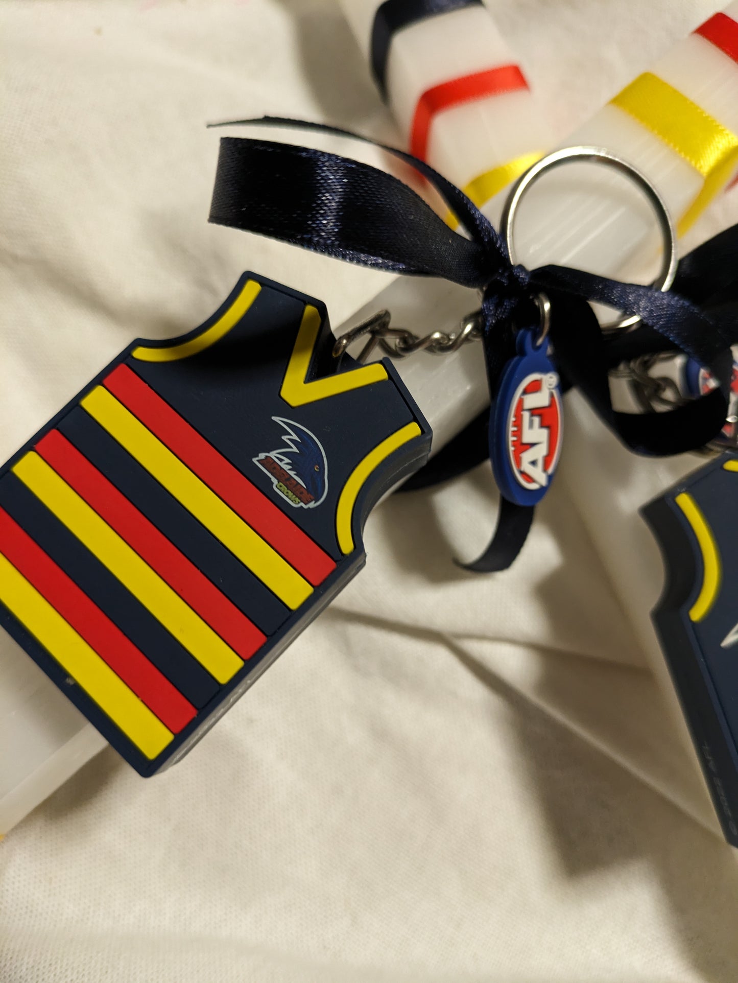 Adelaide AFL Guernsey Keyring Candle