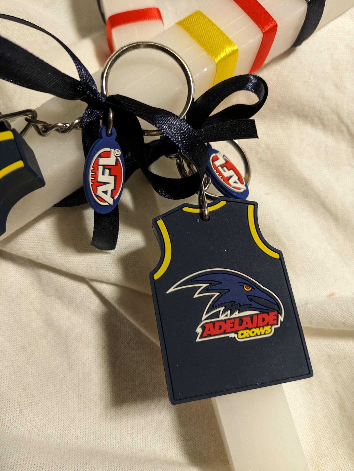 Adelaide AFL Guernsey Keyring Candle