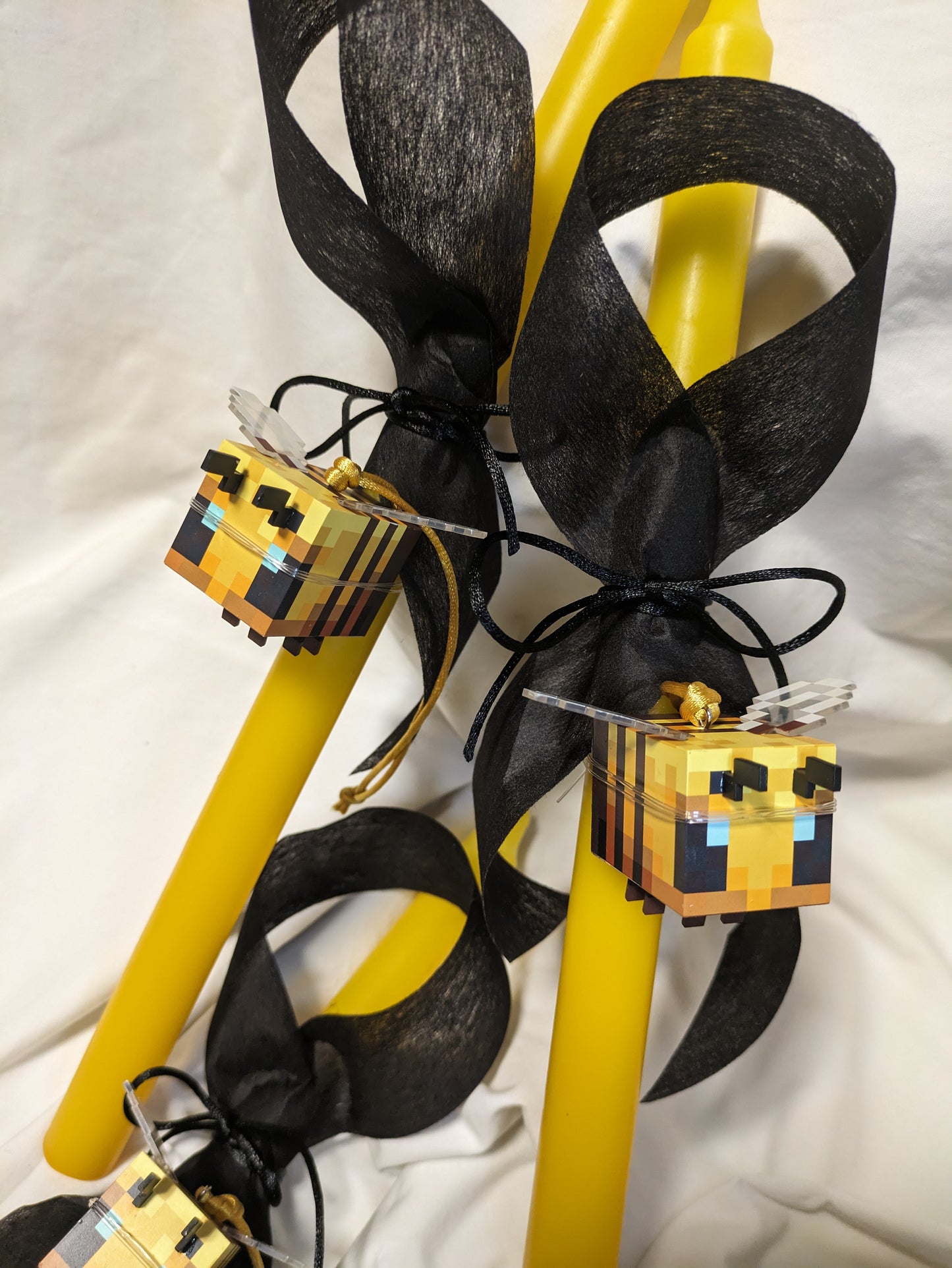 Minecraft 'Bee' Candle