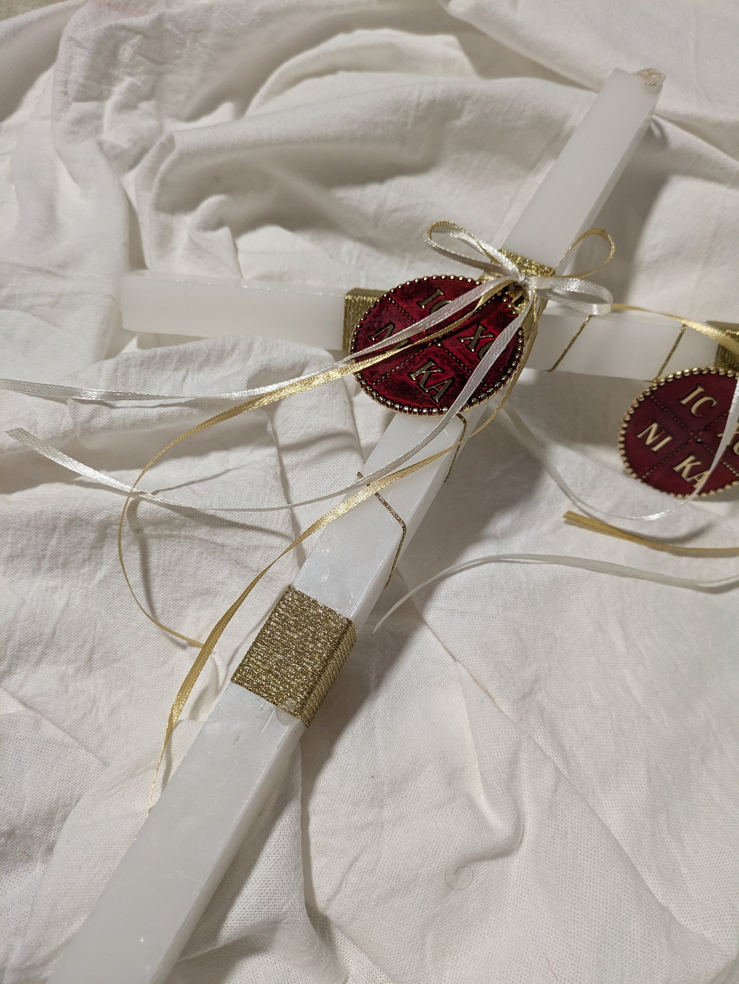 ICXCNIKA Hanging Red