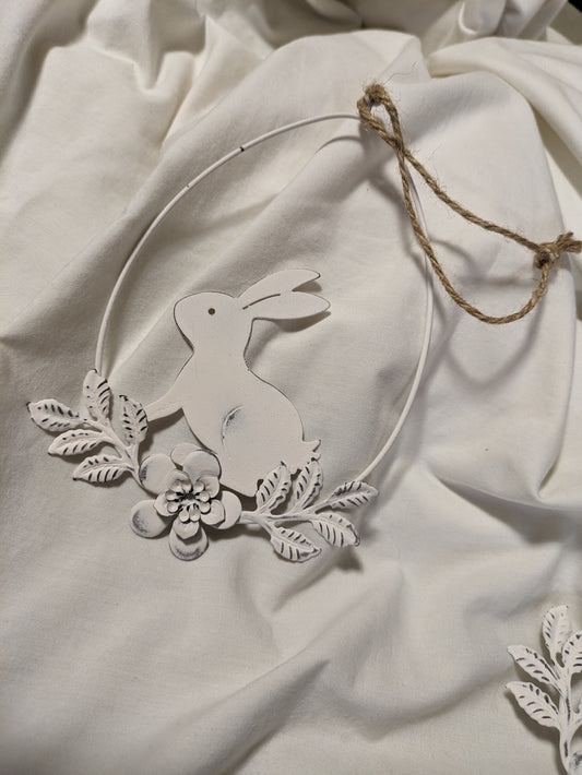 Metal decorative hanging