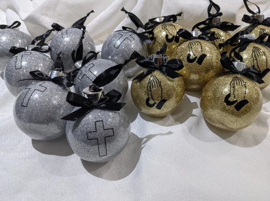 Pistis Bauble