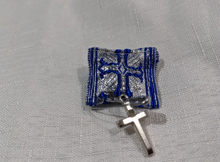 Filaxto with Cross Charm - Blue/Silver