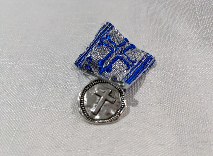 Filaxto with Cross Charm - Blue/Silver