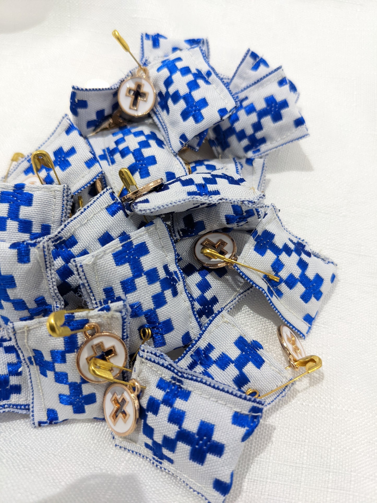 Patterned Cross Filaxto - White/Blue