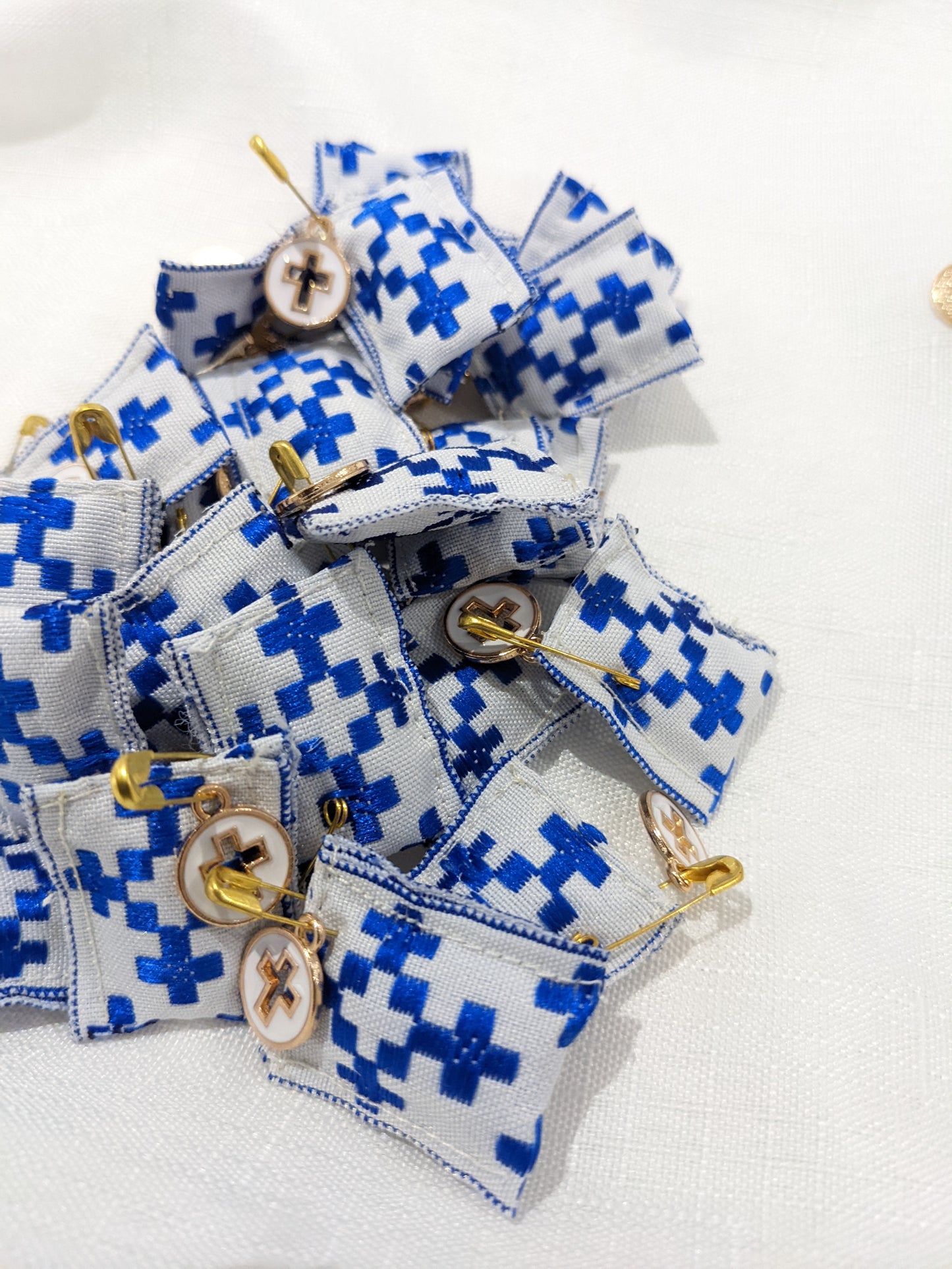 Patterned Cross Filaxto - White/Blue