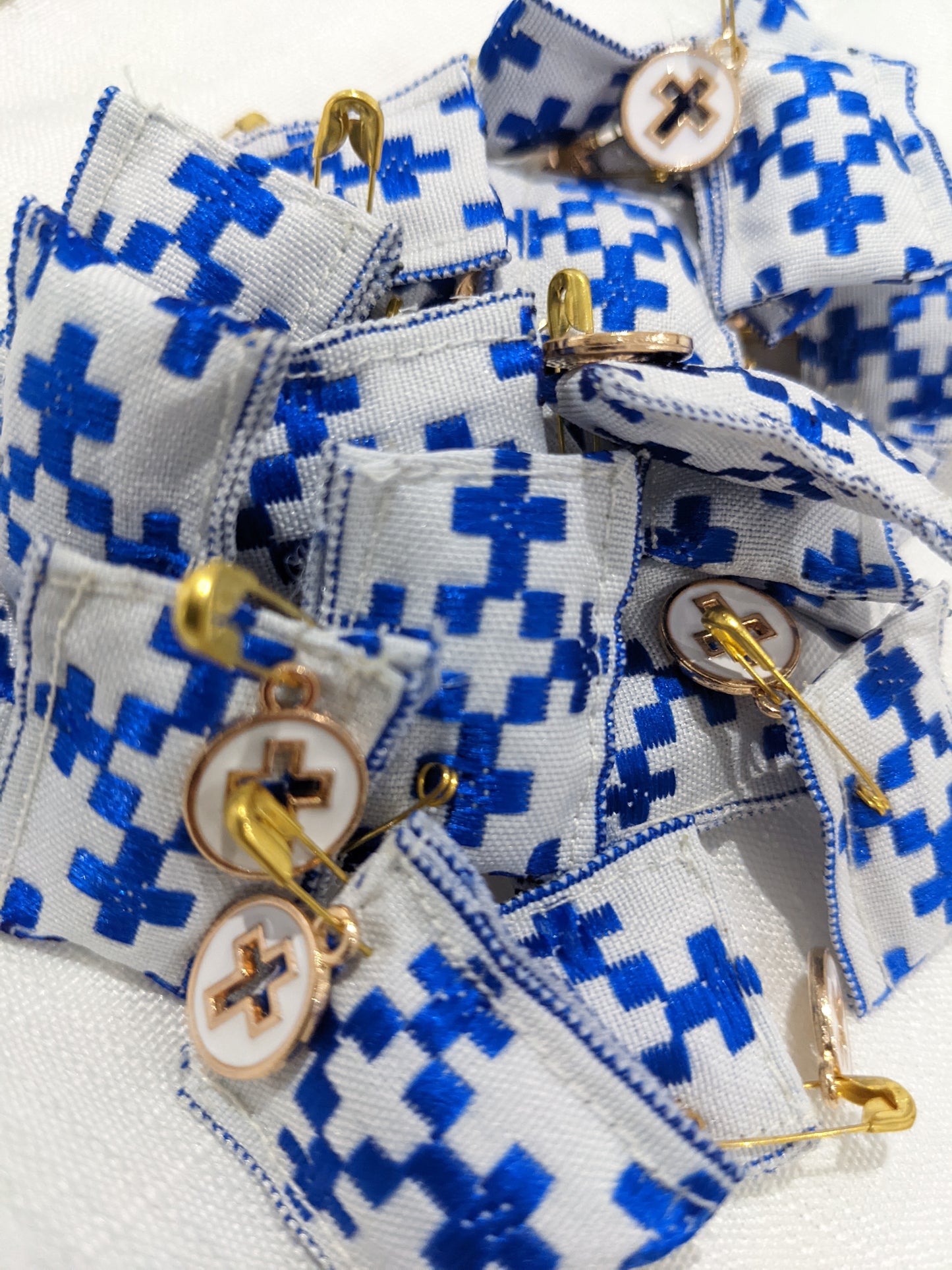 Patterned Cross Filaxto - White/Blue